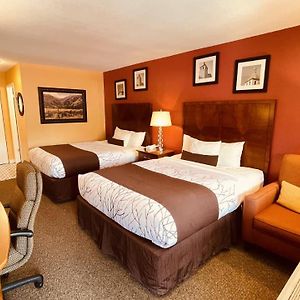 Deluxe Queen Room Two Queen Beds